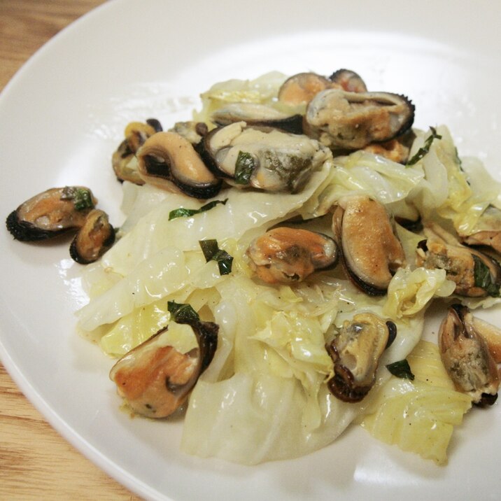 ムール貝とキャベツのソテー バジル味 レシピ 作り方 By A S A P 楽天レシピ ムール貝とキャベツのソテー バジル味 レシピ 作り方 By A S A P 楽天レシピ